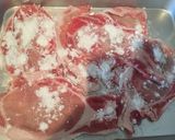 A picture of step 1 of Tender Ginger Pork with Thinly Sliced Pork Loin.
