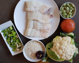 Foto del paso 1 de la receta: Paella de bacalao Skrei con coliflor, habas y ajitos tiernos