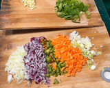 Foto del paso 3 de la receta: Pollo con champiñones y castañas de agua