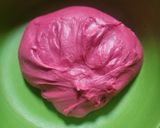 Foto langkah ke 3 dari resep Red Thai Milk Bun (Kukus).