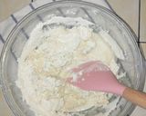 Foto langkah ke 2 dari resep Adonan Roti tanpa Ulen dengan Margarin.