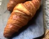 Une image de l'étape 7 de Croissant 🥐🥐aux amandes🥜☕️goûter 🌰🥄gourmand.