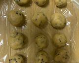 A picture of step 5 of Louise’s Favourite Choc Chip Cookie.