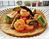 酪梨鮮蝦蘆筍Tostadas的食譜步驟5照片
