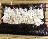 A picture of step 4 of Veg. Maki Sushi Rolls.