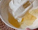 Foto langkah ke 3 dari resep Bolu Kukus Pandan Kuning.