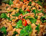 Hình bước làm 6 của món Đùi Gà Rút Xương Xào Húng Quế