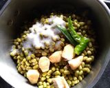 A picture of step 3 of Mung beans dosa with peanut chutney.