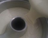 Foto langkah ke 3 dari resep Bolu Jadul (5 telur loyang 22 bluber).