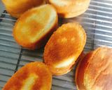 Hình bước làm 2 của món Bánh bông lan khuôn oval