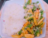 Foto del paso 9 de la receta: Papa frita con vainitas verdes y huevos