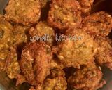 A picture of step 4 of Moong Dal fritters/ Mangodi.