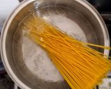 Foto del paso 1 de la receta: Espaguetti con salsa bechamel