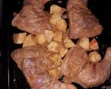 Une image de l'étape 3 de Cuisse de poulet petit pois carottes au four.