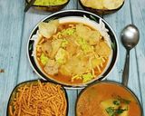 A picture of step 4 of Kachri Bateta (Mombasa Street Food).
