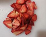Foto del paso 2 de la receta: Erdbeere-Mezcal