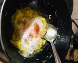 A picture of step 2 of Kacche aam ki Chutney.