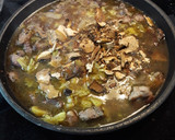 Foto del paso 4 de la receta: Estofado de garbanzos con costilla y caldo de col y nabo