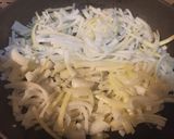 Foto del paso 2 de la receta: Papas fritas a lo pobre con arroz