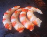 Foto del paso 6 de la receta: Calabaza fría rellena de gambas de surimi y gulas