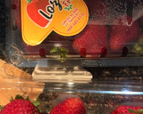Foto del paso 1 de la receta: Fresas con crema 🍓😋