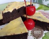 Foto langkah ke 8 dari resep 304. Banana Cream Cheese Brownies.