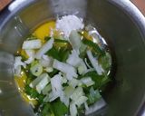 Foto langkah ke 1 dari resep Martabak Telur Simpel.