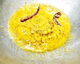 চিংড়ি ও সজনে ডাঁটার চচ্চড়ি (chigri o sajne datar chorchori recipe in Bengali) রেসিপির ধাপ 5 ছবি