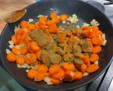 Une image de l'étape 9 de Carottes au cumin et persil.