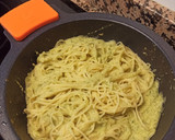 Foto del paso 3 de la receta: Pasta con salsa de calabacín