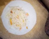Foto langkah ke 6 dari resep Pastel Isi Bihun & Sambal Kacang (+ tutorial memilin pastel).