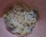 Foto langkah ke 1 dari resep Cumi Goreng Tepung Saus Mentega.