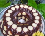 Foto langkah ke 8 dari resep Puding Polkadot.