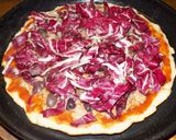 Foto del paso 7 de la receta: Pizza Veneciana de radichio y atún