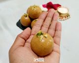 खमंग बेसन रवा लाडू (besan rava ladoo recipe in marathi) रेसिपी स्टेप 5 फोटो