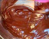 Foto langkah ke 4 dari resep Choco Lava Cake.