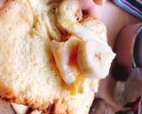 Hình bước làm 2 của món Banana egg sandwich