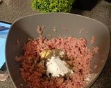 รูปขั้นตอนการทำที่ 2 ของ ลูกชิ้นหมู และ หมูยอ homemade ง่ายๆ ใช้สูตรเดียวกันได้เลย