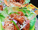 A picture of step 7 of Garlic Maggi noodles and dry potato manchurian.