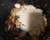Foto del paso 3 de la receta Paella de marisco