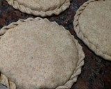 Foto del paso 8 de la receta: Empanadas de atún, con masa casera de harina integral