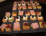 Foto del paso 4 de la receta Pizarra con jamón, mortadela y queso de cabra