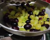 A picture of step 2 of Homemade Green & Black Raisin.