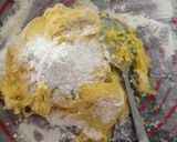 Hình bước làm 3 của món Pumpkin Scones (Scone bí đỏ)