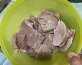 Foto langkah ke 1 dari resep Empal Gepuk Bumbu Bawang Ketumbar.