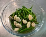 Une image de l'étape 4 de Sauce extra forte aux piments oiseaux indiens frais.