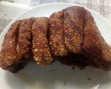 รูปขั้นตอนการทำที่ 5 ของ หมูกรอบ(หัวไม่เกี่ยว ถ่ายติดมาเฉยๆ)