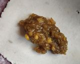 A picture of step 5 of Dal pitha.