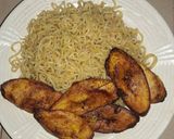 A picture of step 8 of Fried Indomie and Plantain.