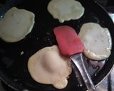 A picture of step 2 of Amarican pan cake.